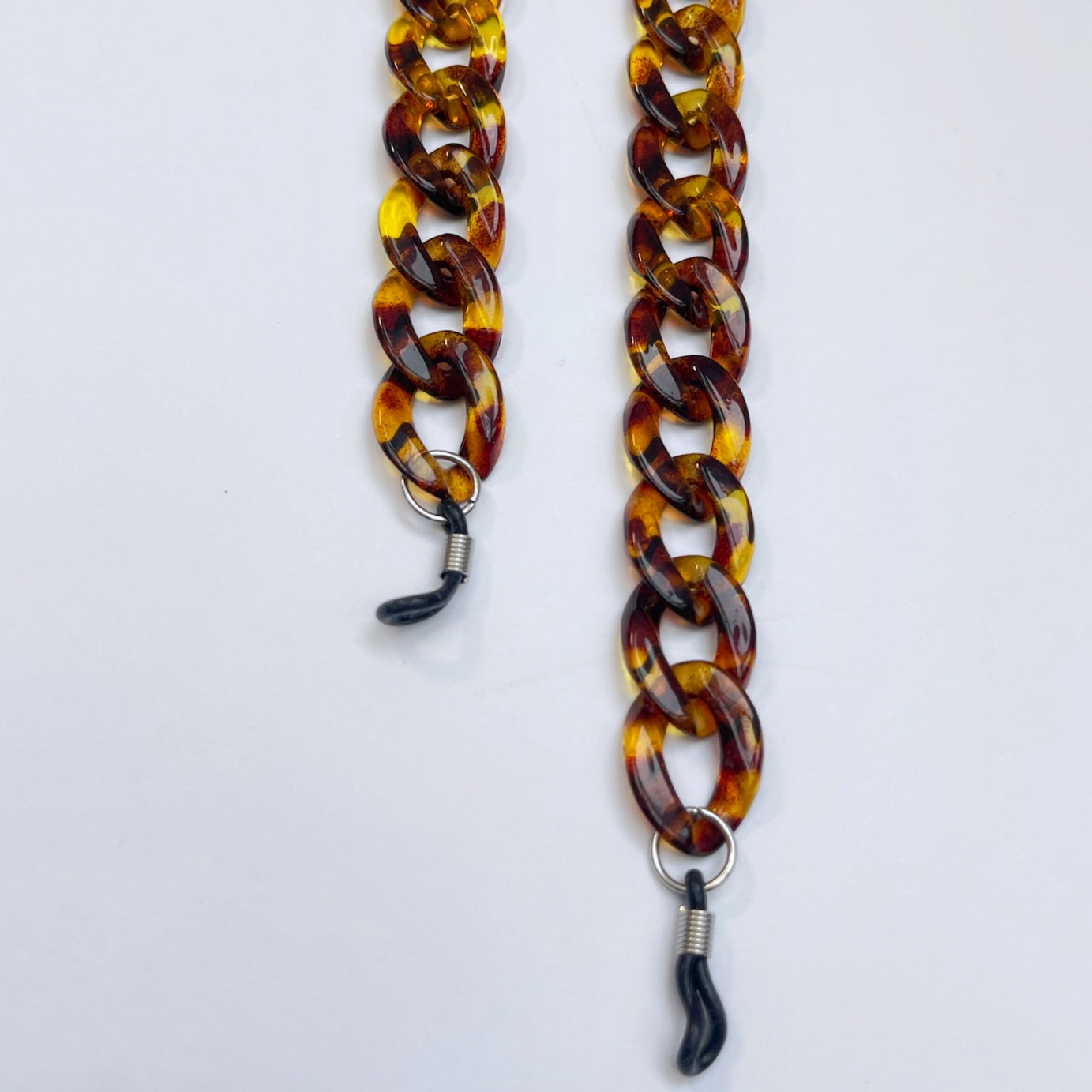 • Trendy eyewear chain
• Minimalist glasses chain
• Vintage eyeglasses chain
• Fashionable sunglasses chain
• Boho eyewear accessory
• Durable eyewear chain
• Lightweight glasses chain
• Adjustable eyewear accessory
• Anti-slip glasses chain