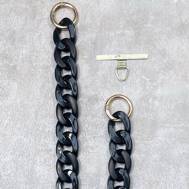 Works with most phone cases —no need to replace yours
Our phone strap gives hands-free convenience, perfect for busy lifestyles
Available in countless colours and designs to personalise your look
Our phone strap is made with love in the UK
Phone strap
Phone chain
Phone lanyard
Phone charm
Phone accessory