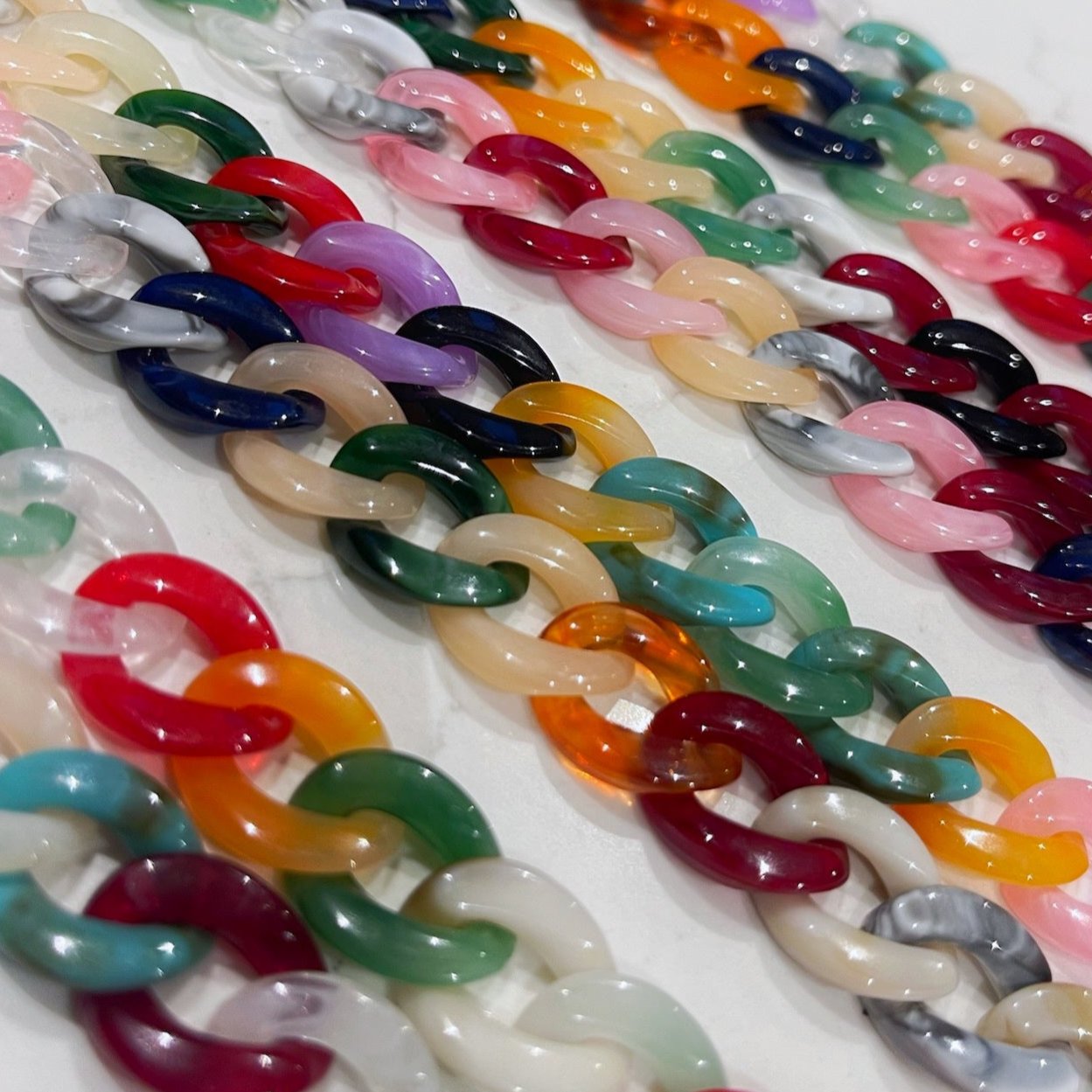 Lynkylynks are stylish glasses chains, durable for hands-free convenience
Perfect for busy lifestyles, our glasses accessories are made with love in the UK