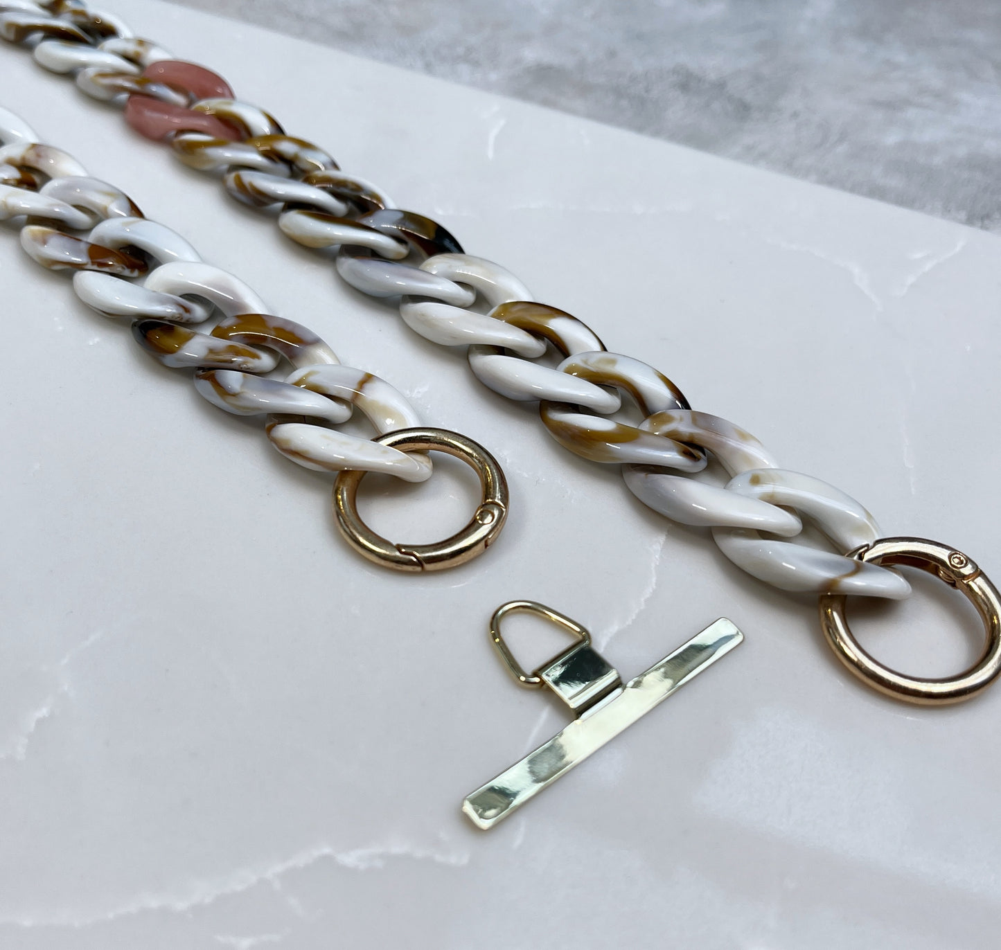 Works with most phone cases —no need to replace yours
Our phone strap gives hands-free convenience, perfect for busy lifestyles
Available in countless colours and designs to personalise your look
Our phone strap is made with love in the UK
Phone strap
Phone chain
Phone lanyard
Phone charm
Phone accessory