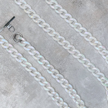Our Phone Strap works with most phone cases —no need to replace yours
Our micro LynkyLynk phone straps are made with the same high quality LynkyLynk materials, but in a more petite size - each lynk is approximately half the size of a standard one; the overall length of the phone strap remains the same - for a more subtle phone accessory 
Hands-free convenience, perfect for busy lifestyles
Available in countless colours and designs to personalise your look
Made with love in the UK 

Phone strap
Phone chain